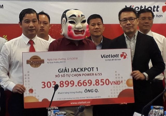 Xuất hiện chủ nhân Vietlott 304 tỉ là công chức Hà Nội, làm từ thiện 3 tỷ