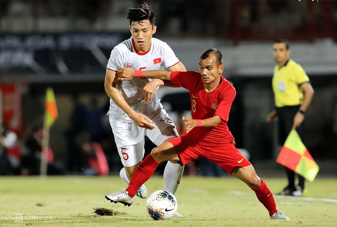 Đoàn Văn Hậu nghỉ hai trận đấu Indonesia